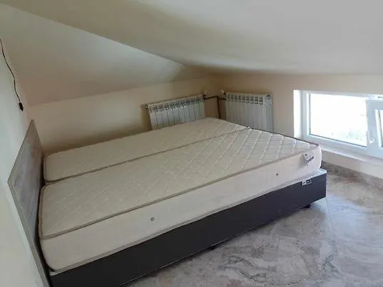 Lejlighed цвят бяло