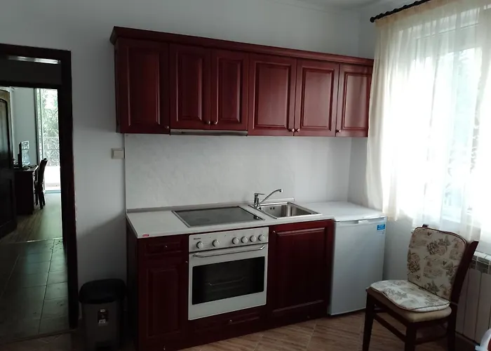 цвят бяло Апартаменты София